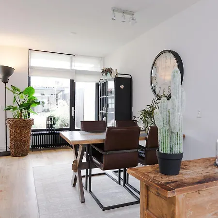 펜션 Modern In North Holland Near The Sea